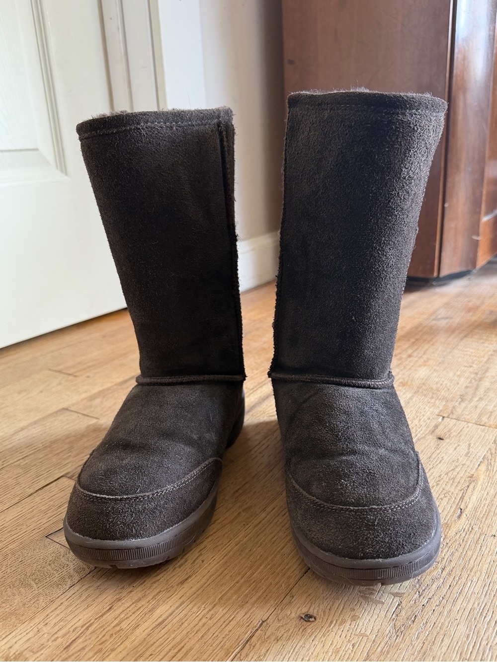 BEARPAW Dark Chocolate Brown Suede Tall Winter Shearling Boots Size 7